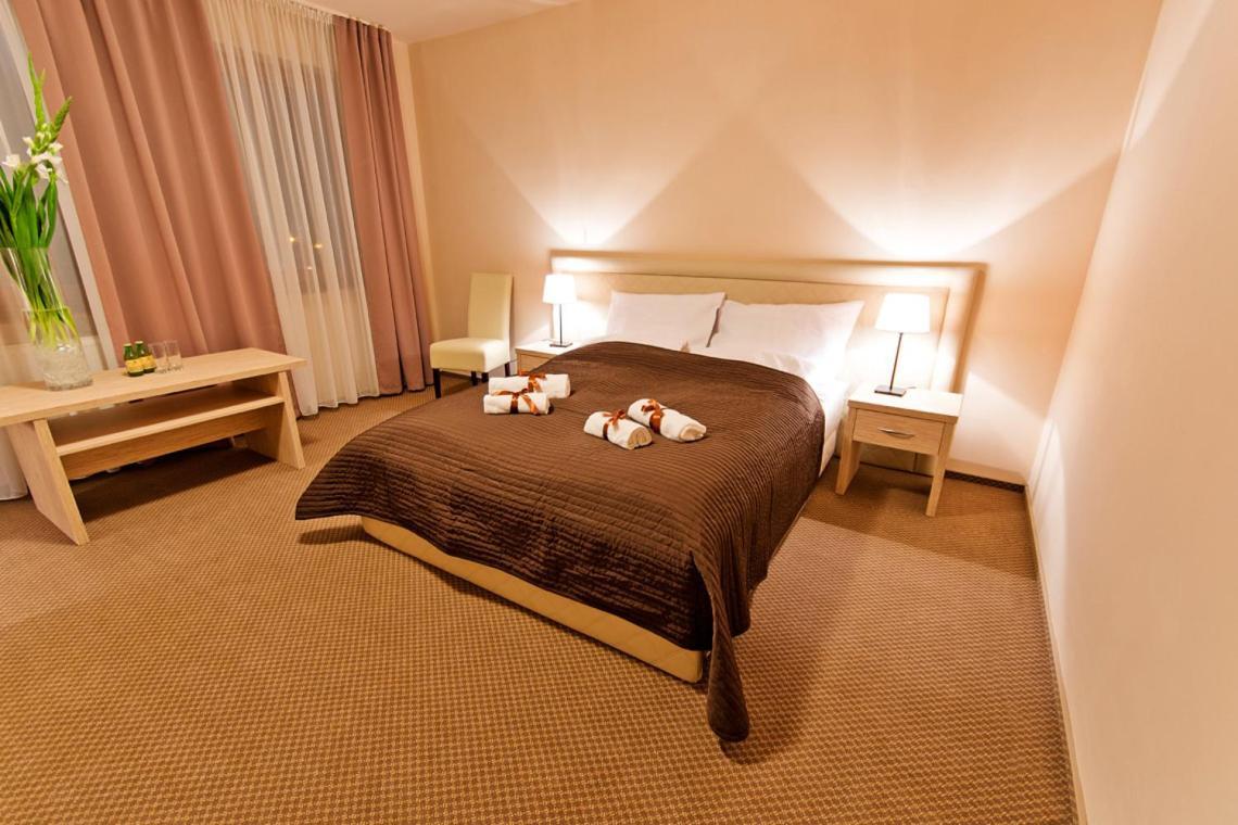 Wiatraczna Hotel วอร์ซอ ภายนอก รูปภาพ