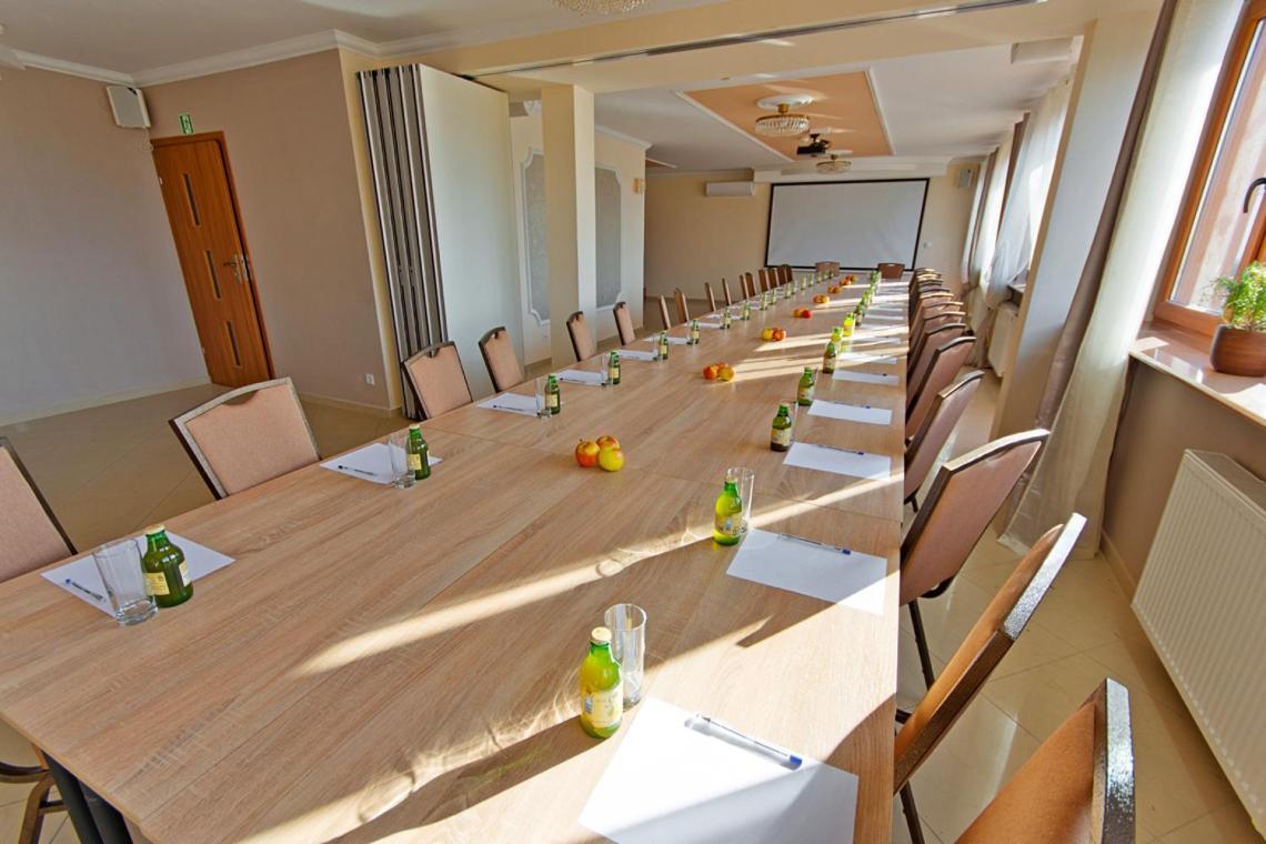 Wiatraczna Hotel วอร์ซอ ภายนอก รูปภาพ